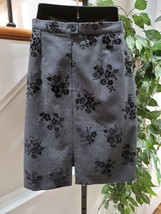 Petite Sophisticate Women&#39;s Gray Wool &amp; Polyester Floral Pull On Skirt Size 8 - £22.50 GBP