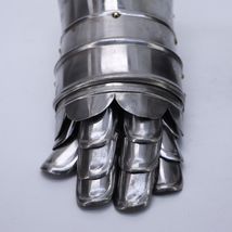 Item image 12