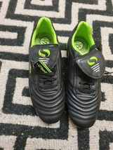 Sandico Men&#39;s Football Shoes Outdoor Size 9uk/43 Eur Express Shipping - £19.75 GBP