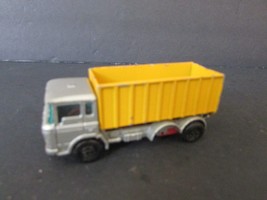 Diecast Matchbox Superfast #47 Daf Tipper Container Truck Lesney England H2B - £2.89 GBP