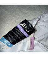 Bali Bra Classic Support Cool Comfort Fabric White Flexible Support 42D NWT - €41,98 EUR Bali Bra Classic Support Cool Comfort Fabric White Flexible Support 42D NWT - €41,98 EUR