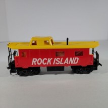 TYCO HO Scale Model RR Railroad Train Car Caboose Rock Island No Box - £9.24 GBP