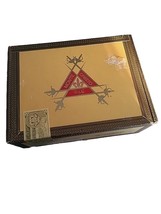 Monte Cristo Robustos Wood Cigar Box 25 No 3 Dominican Republic As Is - $13.10