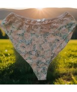 Victoria&#39;s Secret Gold Crown High Cut Floral Panties Flutter Lace Waist ... - $2,748.66 MXN