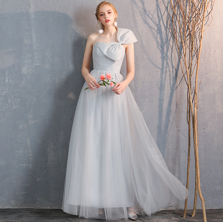 Bridesmaid tulle dress light gray 2