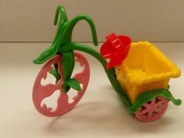 Strawberry Shortcake Berry Cycle Tricycle W/ Seatbelt Kenner VTG 1982 No Box  - £9.43 GBP