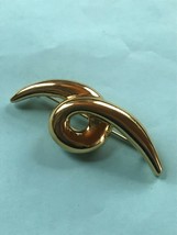 Estate Monet Signed Thick Goldtone Swirl LoopPin Brooch – marked on backside -  - $13.09