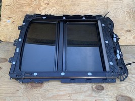 2017-2022 FORD F250 SD FRONT & REAR PANORAMIC SUNROOF GLASS TRACK FRAME & MOTOR image 4