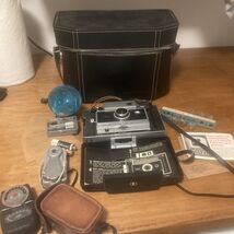 Vintage Polaroid Automatic 250 Land Camera Flash Bulbs Film Manuals Case... - $60.76