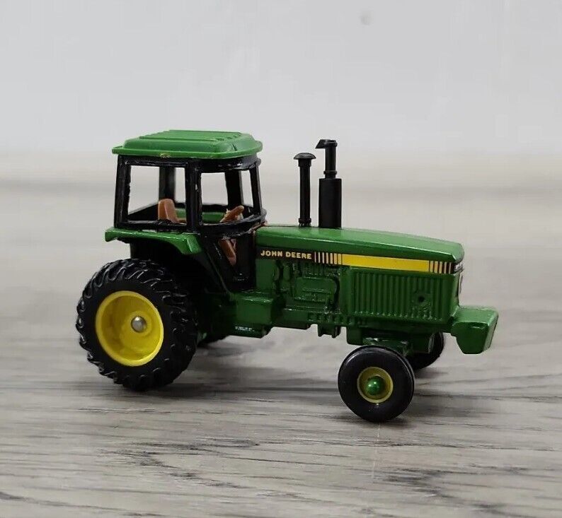Primary image for Ertl John Deere 5571 Toy Farm Tractor 1/64 Scale