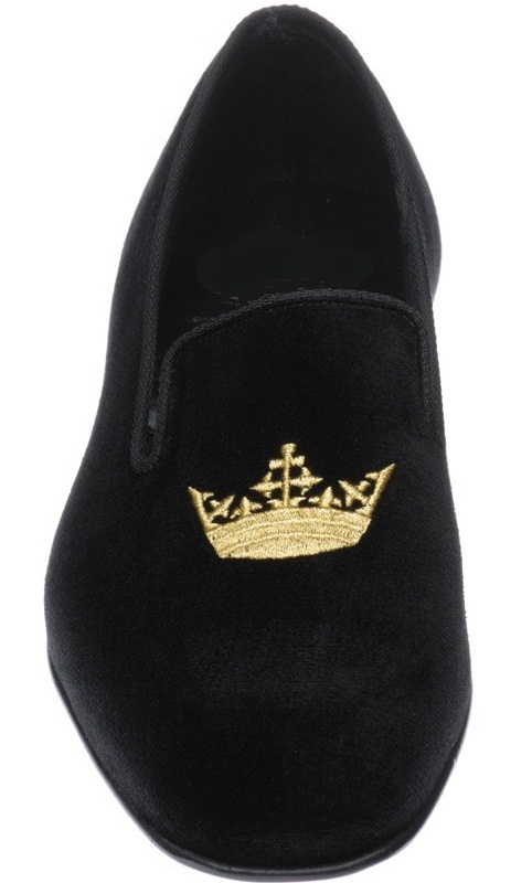men velvet loafer Crown embroidered slippers, Mens black velvet shoes