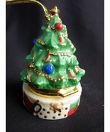 LENOX Christmas Tree Ornament Hinged Box - $18.91 CAD