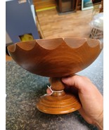 Round Wooden Pedestal Bowl Scalloped Edge Genuine Woodcraftery Product 8... - $40.60 CAD