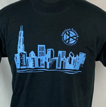 Vintage Chicago T Shirt Single Stitch Skyline Logo Tee Black Crew Mens Large 90s - £19.29 GBP