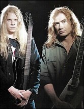 Megadeth Dave Mustaine &amp; Nevermore Jeff Loomis guitar 8 x 11 pin-up photo - £3.30 GBP