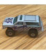 Hot Wheels 1983 Chevy Blazer 4X4 1:64 Diecast Truck Silver KG JD - $183.68 MXN