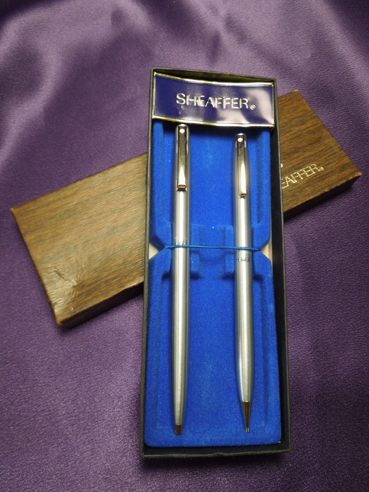 Silver & Gold Sheaffer Pen & Pencil Set w/ Original Package - £53.74 GBP