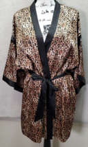 Victoria&#39;s Secret Robe Women&#39;s XS/S Brown Leopard Print Short Sleeve Dra... - $22.14