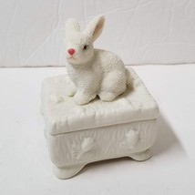 Bunny Trinket Box Bisque Porcelain Rabbit Keepsake Ring Holder Spring Easter - £10.41 GBP