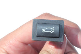2007-2009 BMW 335i E92 TRUNK OPENER RELEASE SWITCH K1480 image 5