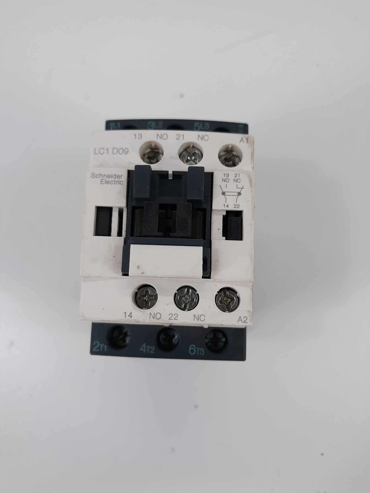 Schneider Electric LC1D09 Contactor 120V Coil - $26.00