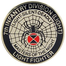 U.S. Army 7th Light Infantry Division Pin 1&quot; - £6.86 GBP