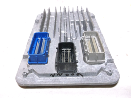 20-21-22 CADILLAC XT5 /E01/ /ENGINE COMPUTER image 3