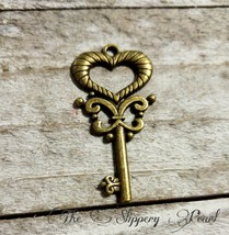 Heart Skeleton Key Pendant Antiqued Bronze Old Fashioned Steampunk Charm - £2.29 GBP