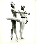 Vintage Ballerina Dancer Oakland Metropolitan Ballet 1965/1967 Original ... - $279.45 MXN