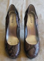 Guess by Marciano Sandrea 2 Python/Snake High Heel Shoes/Pumps  Size 7.5M - $37.13