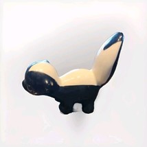 Vintage DeLee California Pottery Skunk Figurine Black White Rare - $15.56