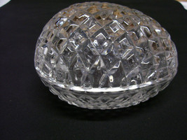 Easter Egg Shaped Glass Dish Diamond Pressed 2 Piece Candy, Jewelry, Tri... - $9.33