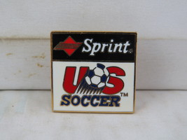 Vintage Soccer Pin - Team USA Sprint Sponsor - Inlaid Pin  - £15.18 GBP