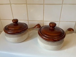 Pair (2) of French Onion Soup Crocks Stoneware Chili Bowls w/ Lid &amp;Handle - £11.64 GBP