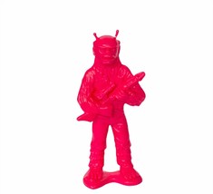 Tim Mee vtg plastic toy figure space galaxy laser timmee Pink alien mons... - £12.40 GBP