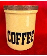 Vintage Tan Stoneware Coffee Canister w Wood Lid TG Green England 5&quot; Tall - $169.16 MXN