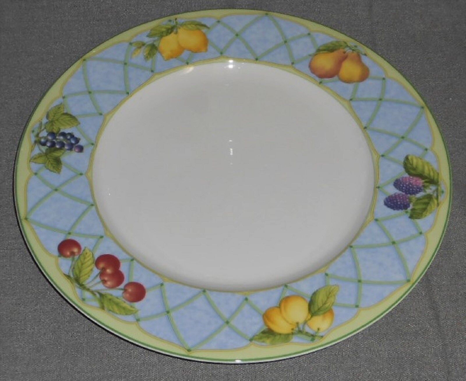 Set (4) Mikasa Optima FRUIT RAPTURE PATTERN Dinner Plates Item image 2