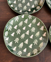 Eli &amp; Ana Set Of 4 Salad Plates  New Christmas Trees Green Glossy - £51.12 GBP