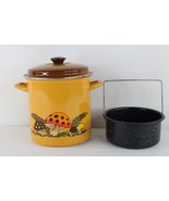 Vintage 70s Mid Century Modern MCM Mushroom Enamel Stock Pot with Strain... - $1,580.91 MXN