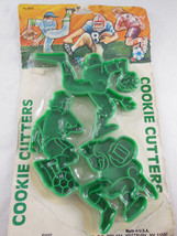 Vintage 1989 Set of 3 Cookie Cutters Baseball Soccer Football original U... - £5.95 GBP