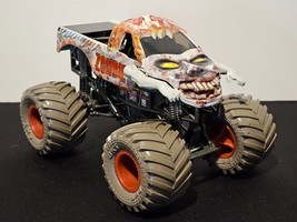 Monster Jam Zombie Monster Truck Diecast Vehicle 1:24 Moving Arms Spin M... - £9.90 GBP
