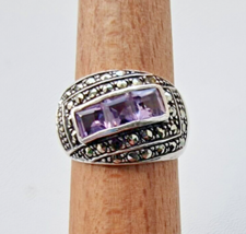 VINTAGE925 sterling silver PRINCESS  CUT AMETHYST AND MARCASITE  RING si... - $631.68 MXN