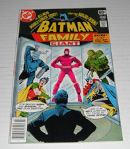 Batman Family Giant # 16...VF+  8.5  grade--1979 comic book with Batgirl--H - £13.33 GBP