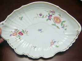 Ginori Italy, beautiful oval bowl, molded, flowers and touches of gold RARE - £82.37 GBP