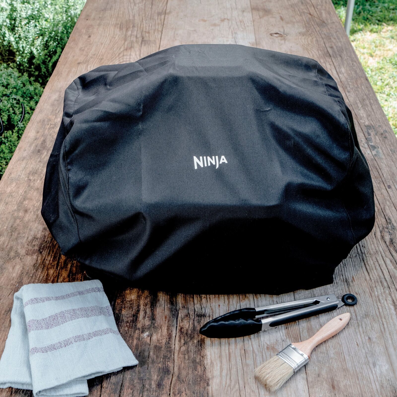 Ninja - Woodfire Premium Grill Outdoor Grill Cover - Black