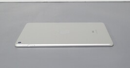 Apple iPad Mini (5th Generation) 64GB, Wi-Fi, 7.9in MUQX2LL/A - Silver image 7