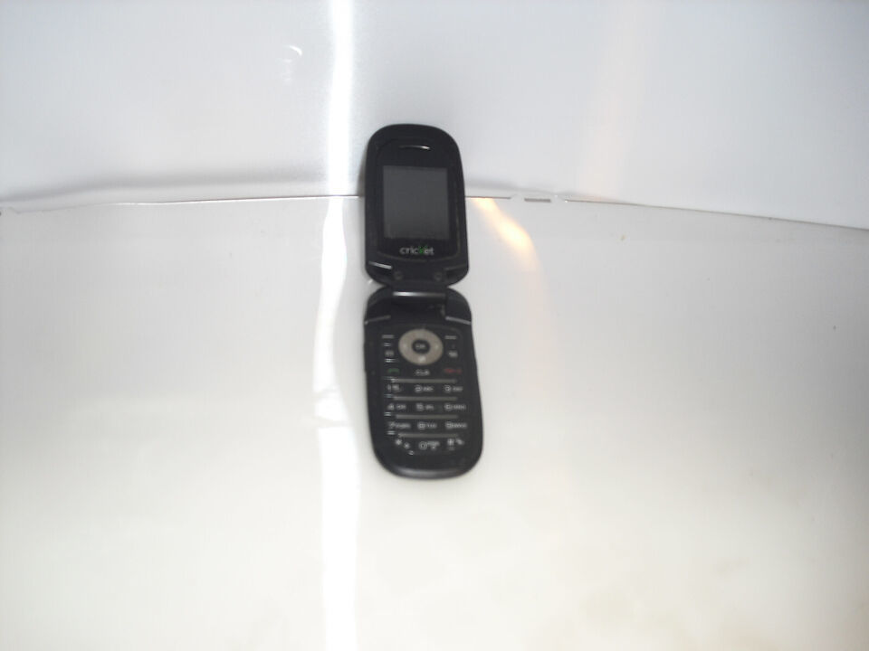 Primary image for cricket   a200   cell  phone  not  tested