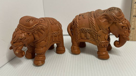 Beautiful handmade clay Elephant figurine figure pair of animals - £17.56 GBP