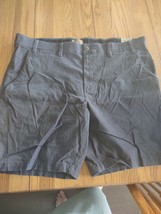 Foundry Dark Khaki Size 48W Shorts - £34.81 GBP