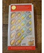 Wilton Christmas Lights Icing Decorations - $355.79 MXN